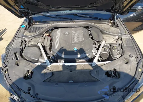 2025 BMW 840 Gran Coupe I z USA, uszkodzony, nr VIN WBAGV2C00SCS11298